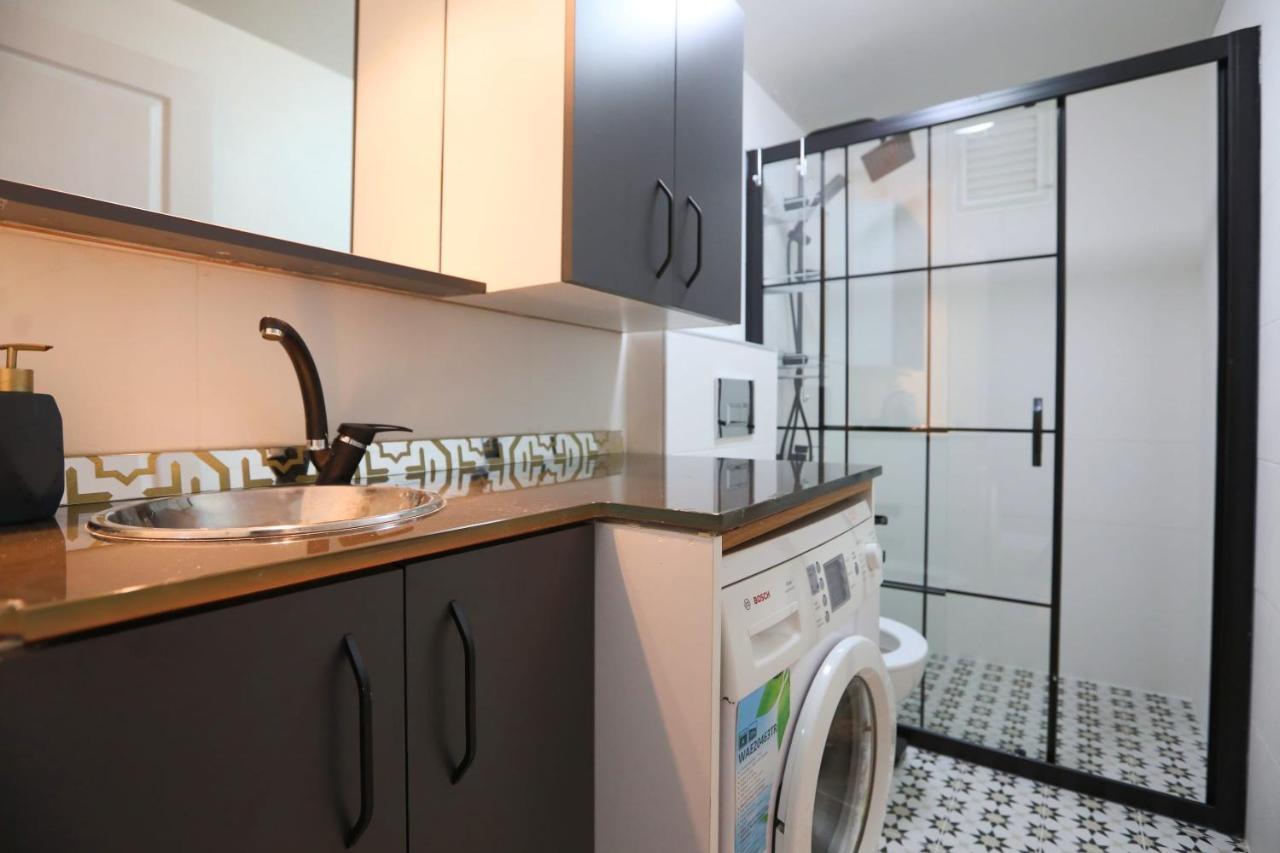 Stylish And Central Flat In Kadikoy Istambul Exterior foto